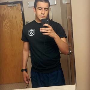 Meet your Posher, Andres